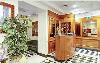 **  Hotel Apollo Viareggio Italie